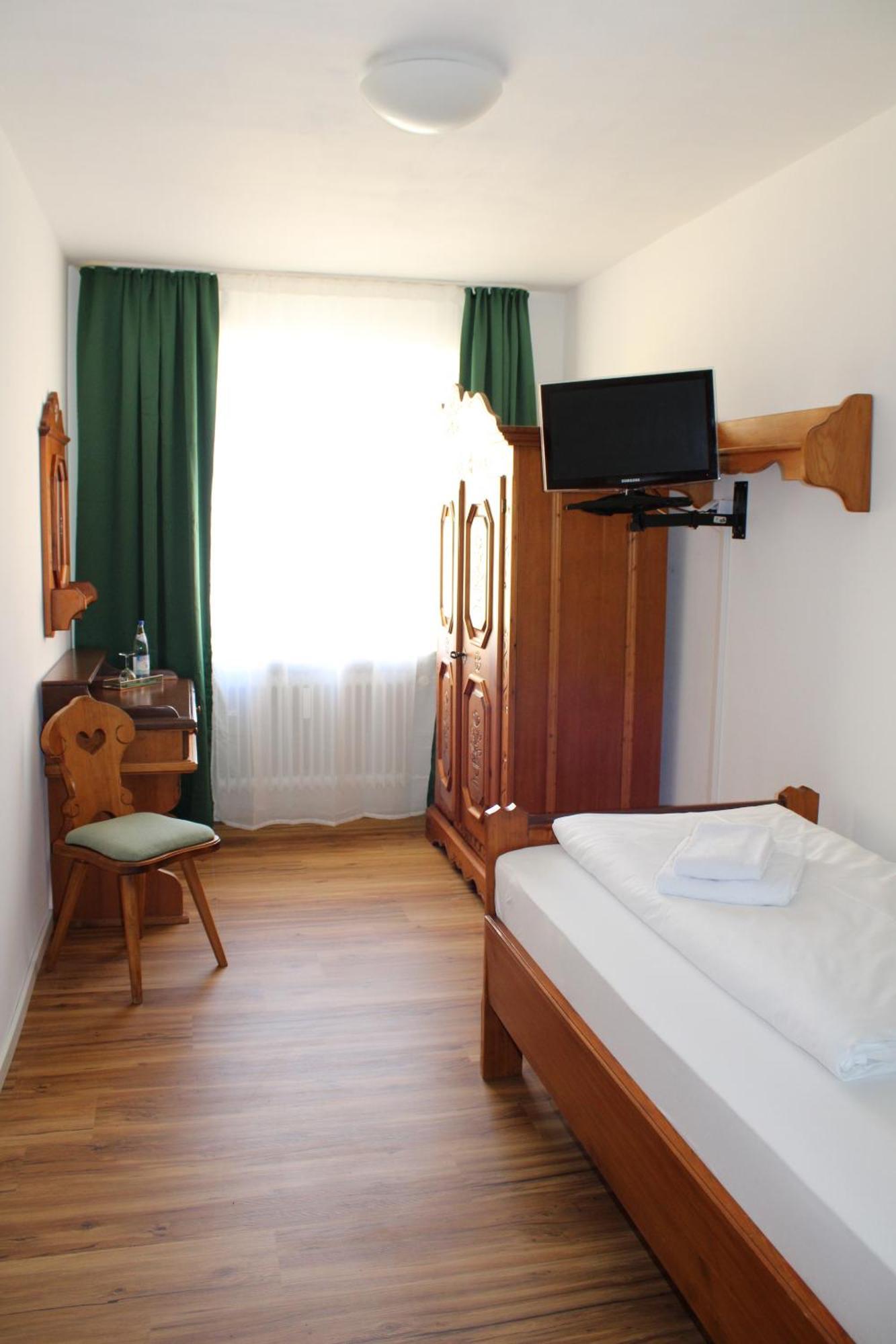Gasthof Wolferstetter Vilshofen an der Donau Phòng bức ảnh